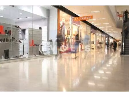 local commercial à louer