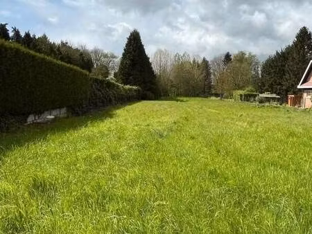 terrain constructible viabilisé à vendre