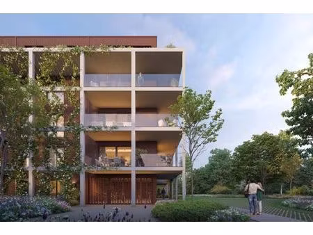 licht gelijkvloers 2-slpk met terras en zicht