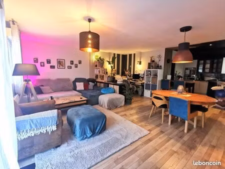 maison refaite à neuf 102 m2