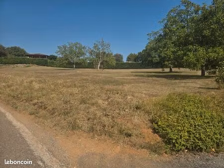 terrain à vendre
