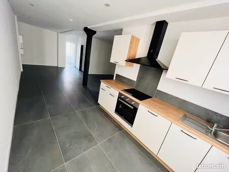 appartement f3 rénové à neuf  66m²  centre ville