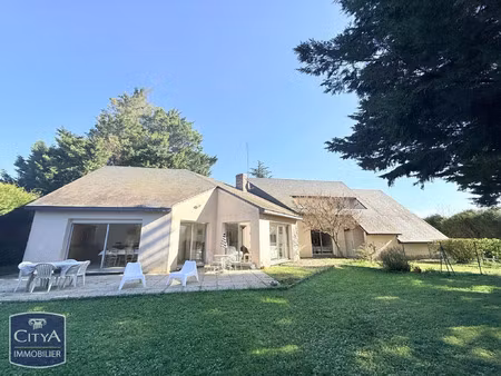 maison à vendre 7 pièces 182 m² - richelieu (37) - 298 000€