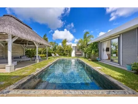 villa de 4 chambres dans résidence sécurisée à grand baie - mzimc952