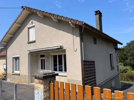 vente maison 8 pièces 120 m² à thiviers (24800)  140 400 €