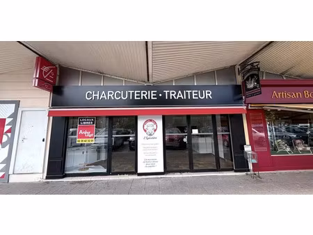 local commercial a louer