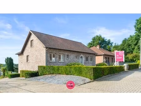 woning met loods met 5 slaapkamers op 15 minuutjes van maastricht!