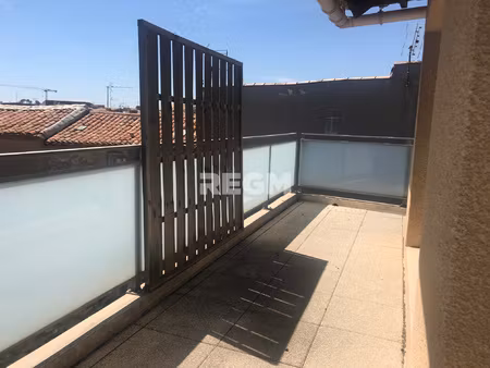 appartement t3 avec garage a proximite du port de plaisance