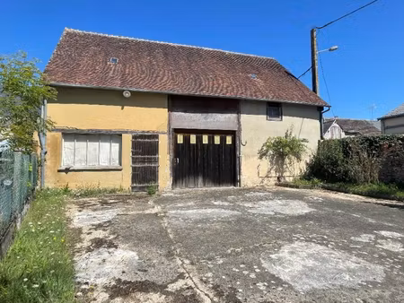 local à vendre la bazoche gouet