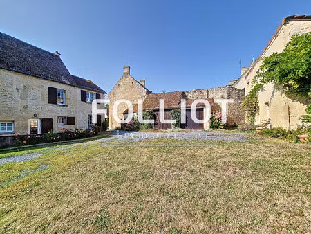 a vendre - maison ancienne de 110 m² et sa dépendance à rénover à thue et mue