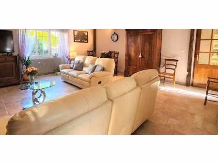 maison avec terrasse rully (71)