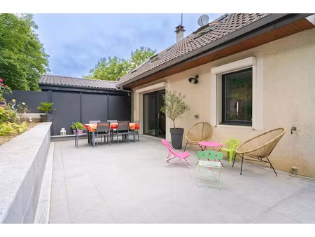 vente maison 5 pièces 100 m² à annecy (74000)  565 000 €