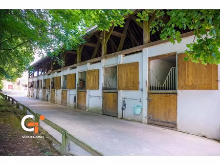 vente propriété 20 pièces 400 m² à lyons-la-forêt (27480)  779 000 €