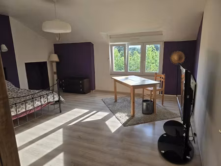 location meublée chambre 1 pièce 25 m² à saint-privat-la-montagne (57855)  400 €