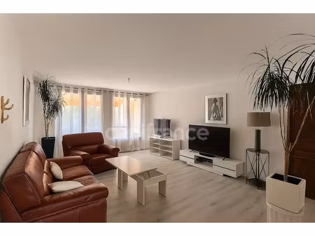 vente appartement 3 pièces 63 m² à aubagne (13400)  205 000 €
