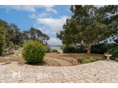 très belle demeure de famille vue exceptionnelle sur le pont de kerispert la trinité/mer!