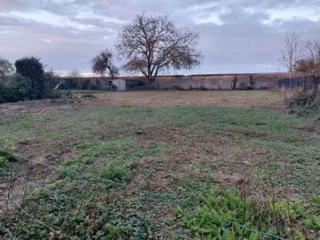 vente terrain 905 m² à angerville (91670)  78 000 €