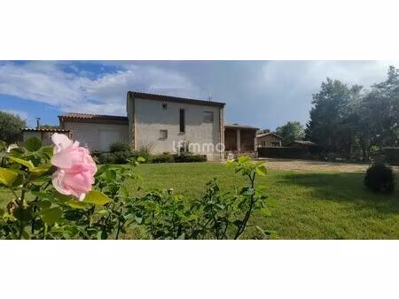 villa t6 175m2 avec accès rivière privatif et 2200m2 de terrain