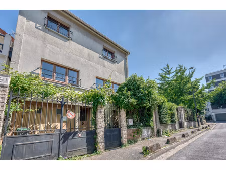 maison individuelle/familiale - ivry-sur-seine