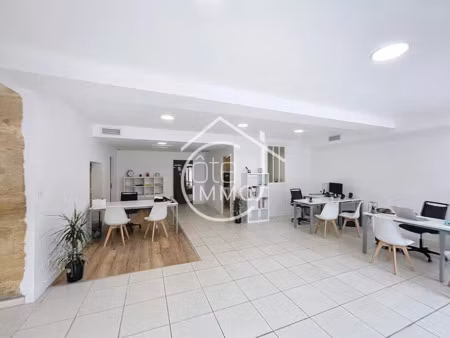 vente immeuble 7 pièces 230 m² à montpon-ménestérol (24700)  110 000 €