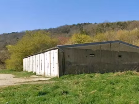 vente parking à tonnerre (89700)  79 900 €