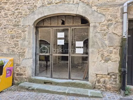 local commercial de 40 m² à aubenas