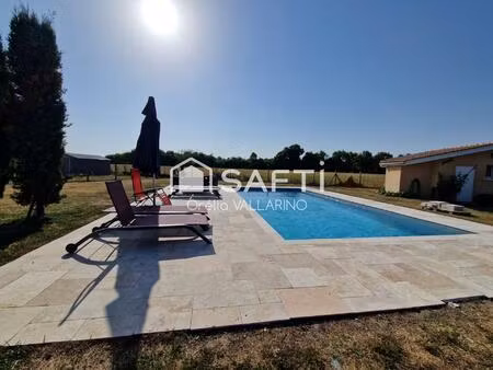 maison 156 m2 4 chambres  piscine et grand jardin