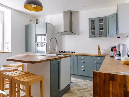 vente maison 8 pièces 209 m² à neuvy-saint-sépulchre (36230)  159 848 €