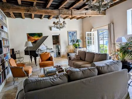 maison de 296 m² à le mas-d'agenais