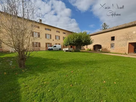 vente maison 6 pièces 261 m² à la salle (71260)  350 000 €