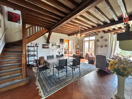 10mn de lisieux-maison 6 pièces 170m²