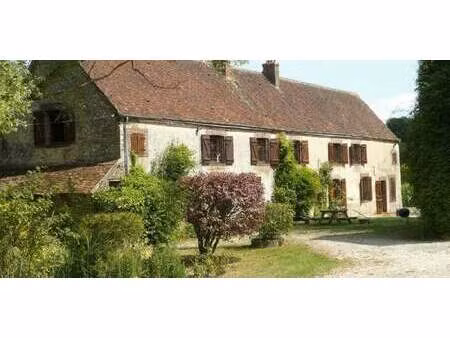 maison avec piscine et terrasse bretoncelles (61)