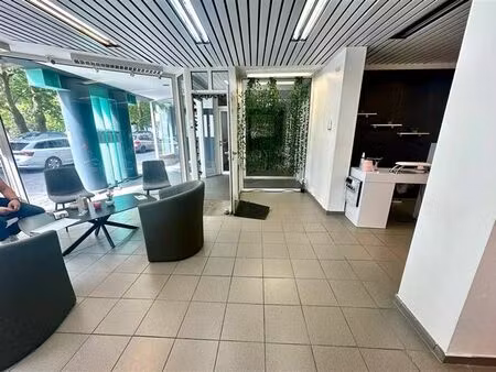 espace commercial / bureau à louer