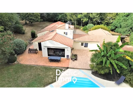 vente maison 7 pièces 169 m² à moutiers-les-mauxfaits (85540)  474 975 €