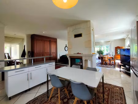 vente maison 7 pièces 170 m² yvrac (33370)