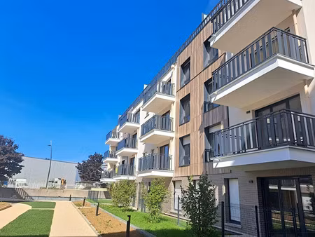 location appartement 3 pièces 78.05 m² à noisy-le-sec (93130)  1 307 €