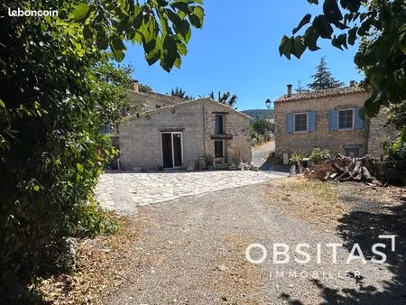 maison 7 pièces 169 m²