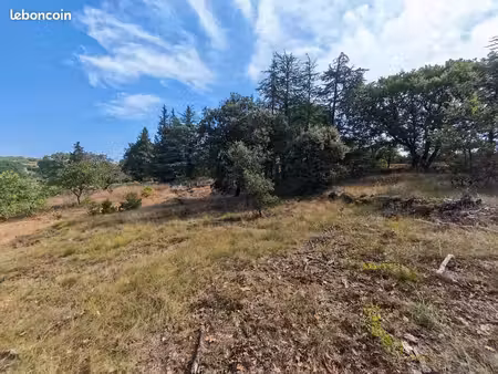 terrain 1 000 m² barjac