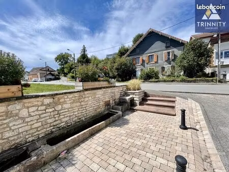 immeuble 8 pièces 240 m²