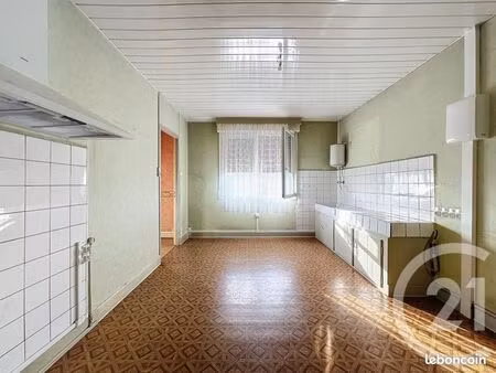 appartement 4 pièces 64 m²