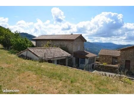 ferme 5 pièces 82 m²