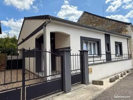 pavillon récent de plain-pied aubigny les pothees