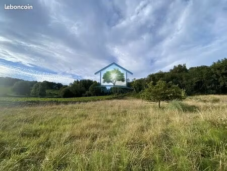 terrain 3170 m² rions