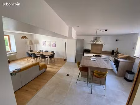 maison 150m2  bord de cascade  300m centre ville