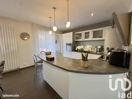 pavillon 5 pièces 100 m²