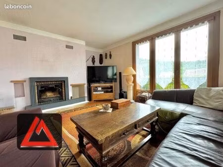 chalet 8 pièces 190 m²