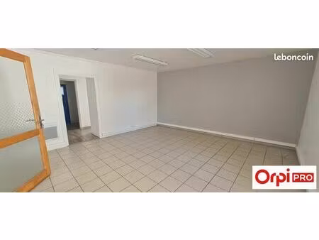 local commercial 40 m²