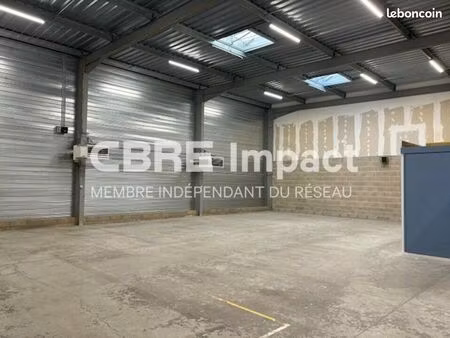 local d'activité 540 m²