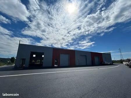 local d'activité 190 m²