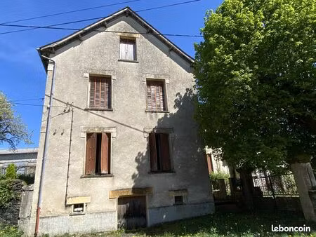 maison 8 pièces 150 m²